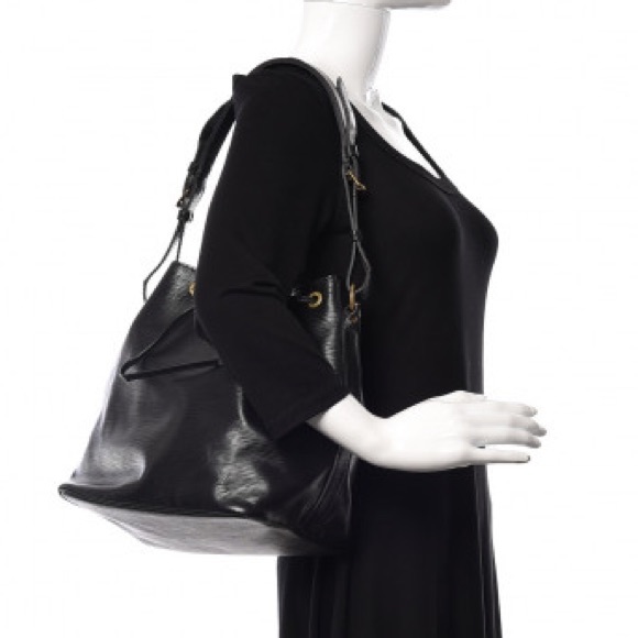 LOUIS VUITTON BLACK PETIT NOÉ LEATHER HANDBAG 💎 AUTHENTIC 💎 - Picture 9 of 13